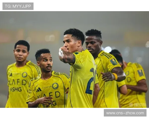 多尔古38场首球破荒，曼联球迷欢呼处子球时刻