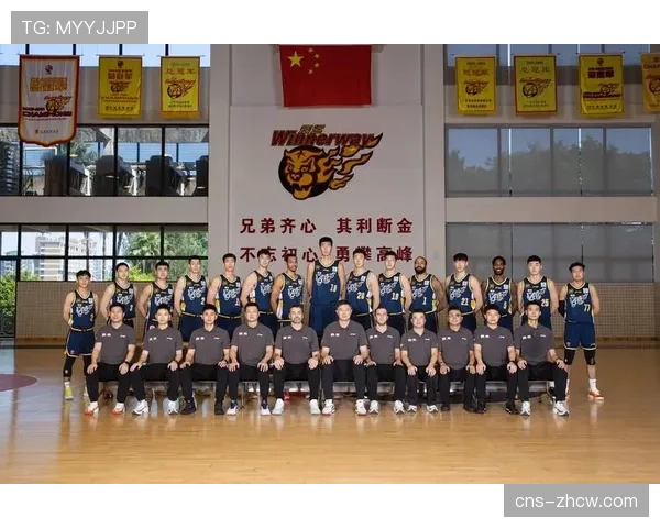 【2026年4月CBA联赛媒体版权与商业变革趋势·非赛事·消息CBA与某新能源汽车品牌达成全域营销合作，涉及赛事直播与线下体验